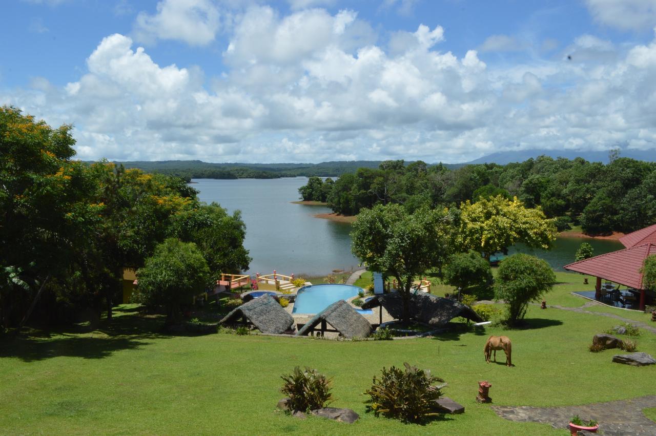 Porta Verde Resort Villas Caliraya Dolores  Ngoại thất bức ảnh